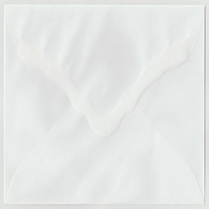 500 Enveloppes - 23,5 x 23,5cm - Blanc avec Contour ondulé rabat de fermeture 